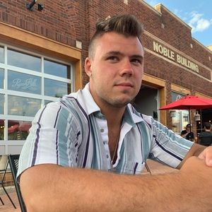 Meet your Posher, Robert